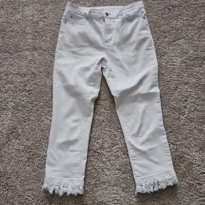 Tribal Women's White Cropped Jeans with Fringe Hem